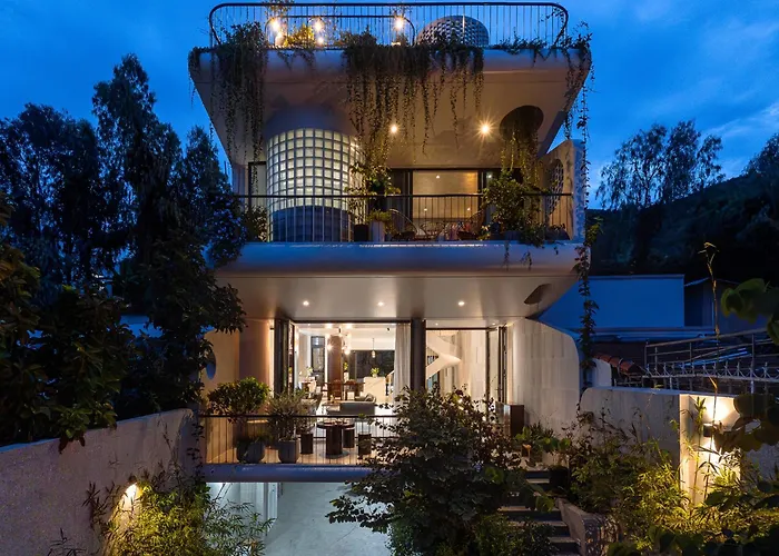 Luxury Nha Trang Private Pool Villa - Beach & Garden Retreat